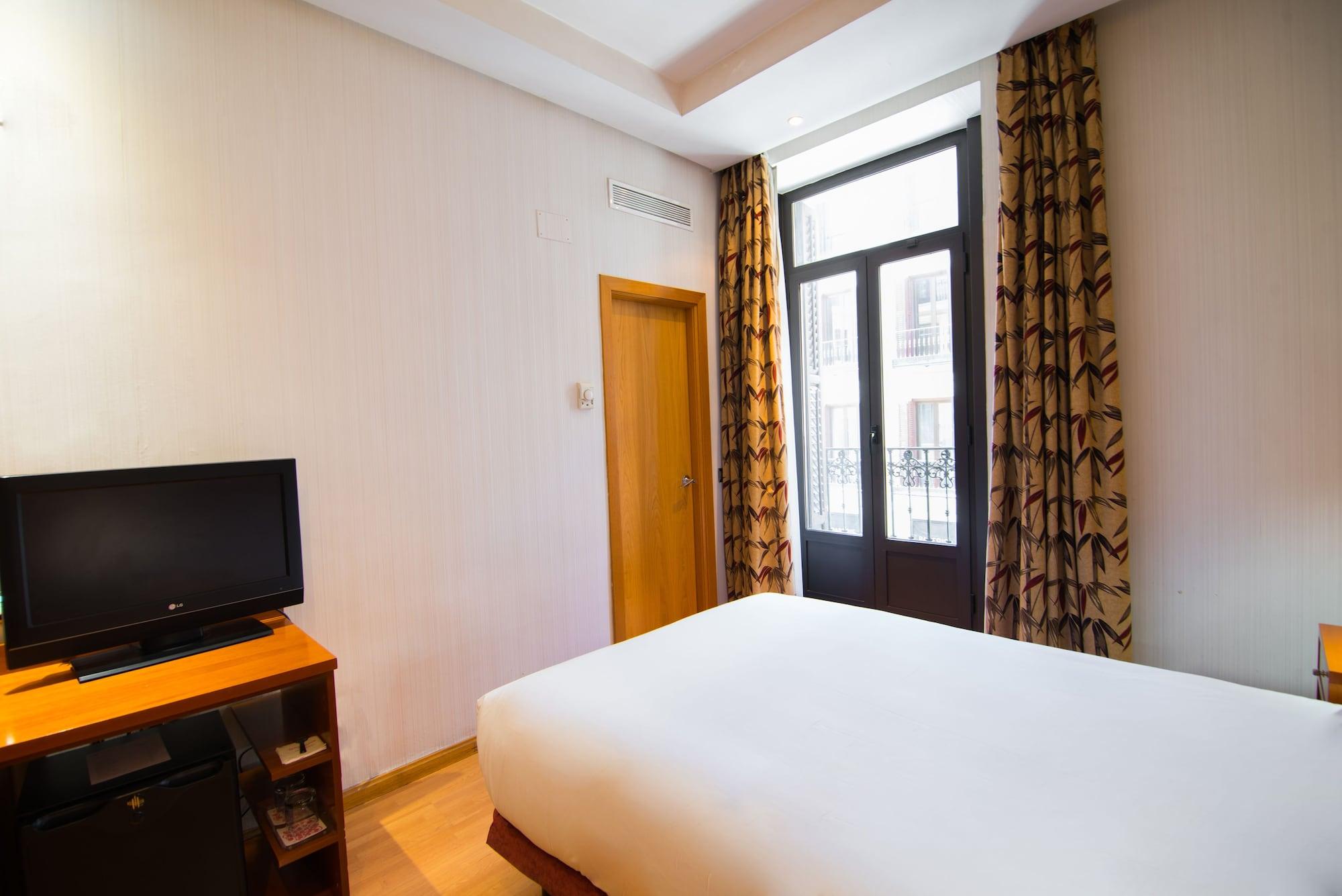 Petit Palace Preciados Madrid Exterior photo