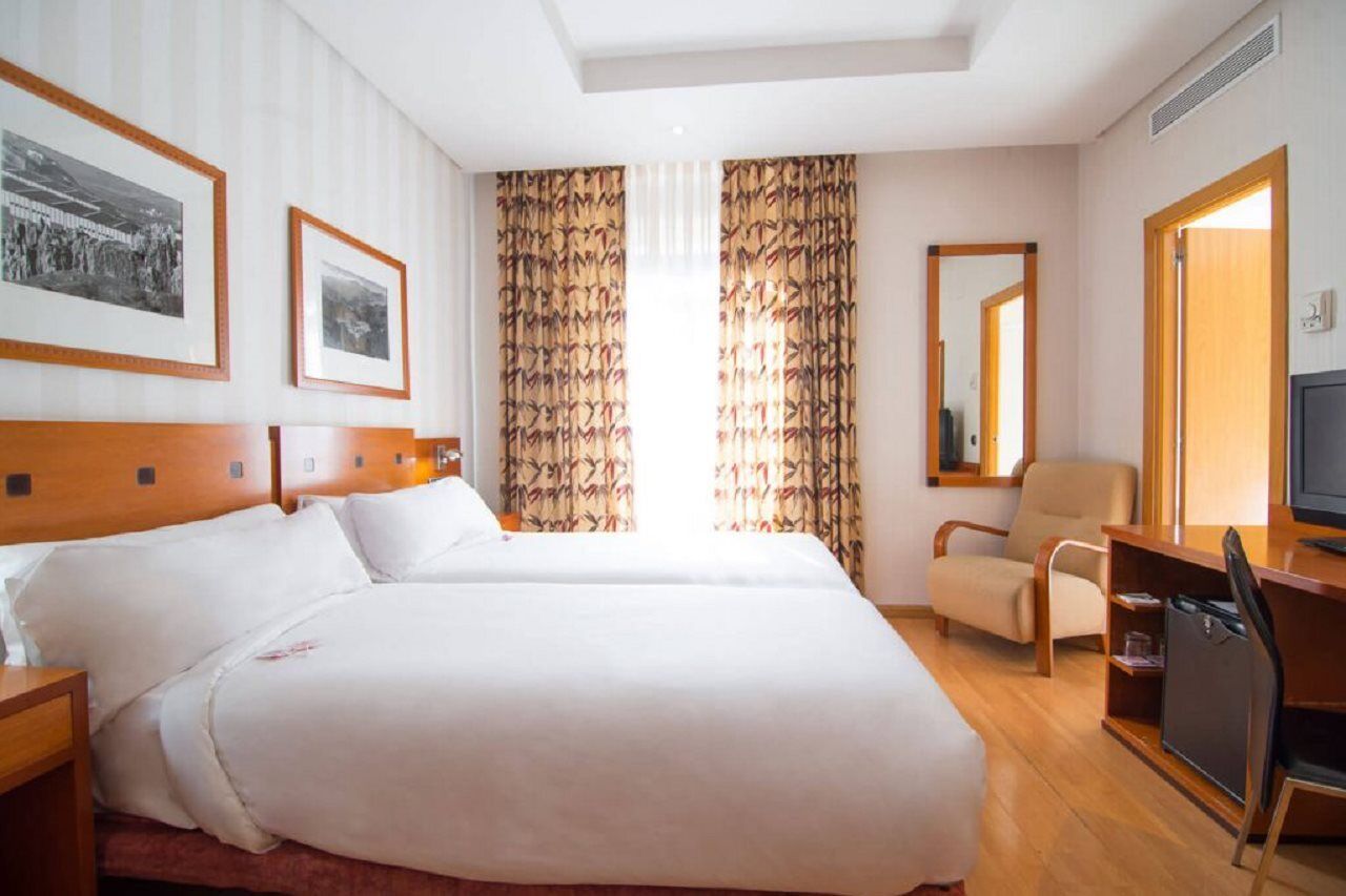 Petit Palace Preciados Madrid Exterior photo